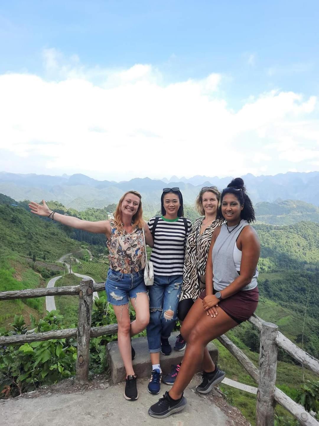 Napoli Hostel Chan Chau Eksteriør bilde