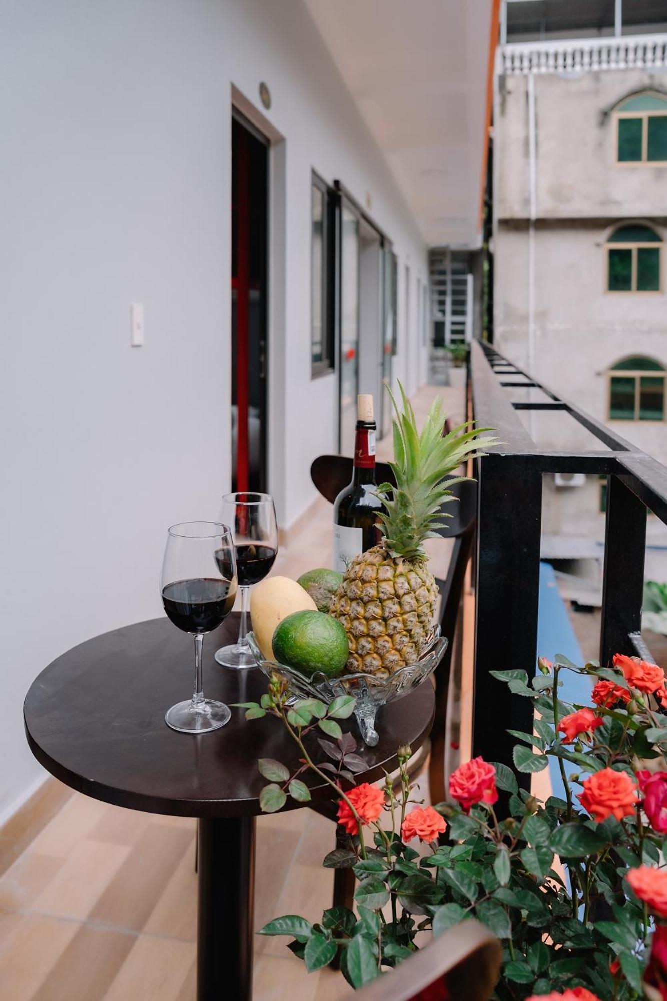 Napoli Hostel Chan Chau Eksteriør bilde
