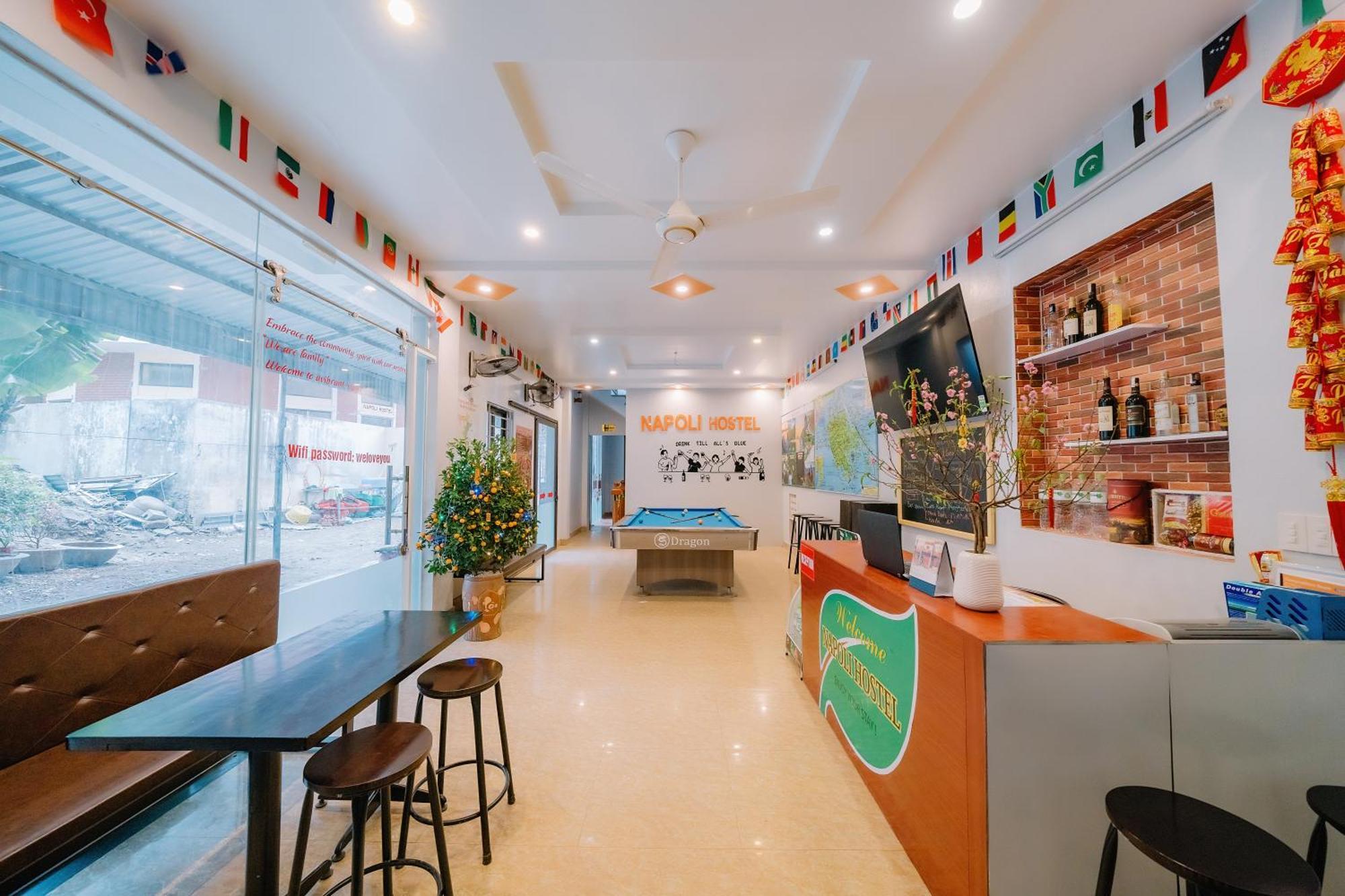 Napoli Hostel Chan Chau Eksteriør bilde